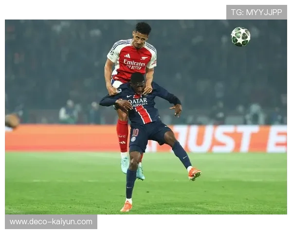 法甲第20轮:巴黎圣日耳曼客场挑战斯特拉斯堡,登贝莱领衔锋线