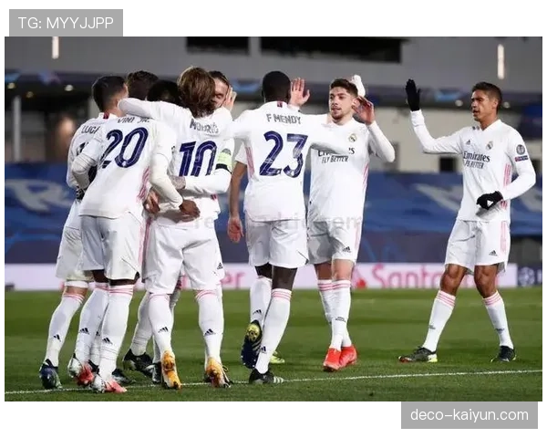 赫伊森就辱华言论通过皇马官博道歉，被指缺乏诚意引争议