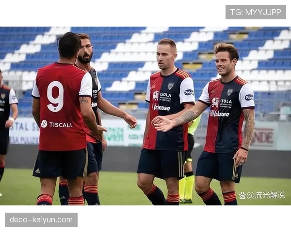 战术复盘:卡利亚里主帅的变阵三后卫如何抢下对阵佛罗伦萨的关键一分 战术复盘:卡利亚里主帅的变阵三后卫如何抢下对阵佛罗伦萨的关键一分